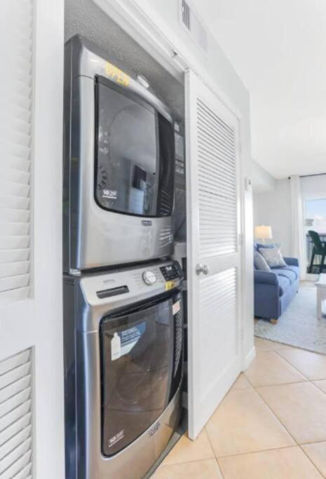 Breezy Does It Royal Palms 404 Direct Gulf Front Ferienhaus *